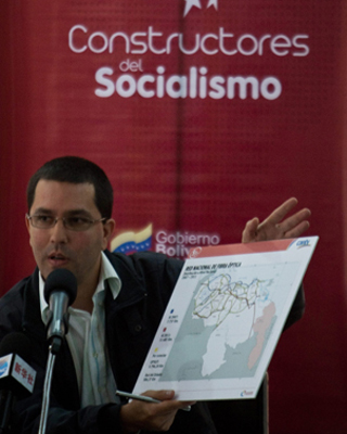Jorge Arreaza, durante una rueda de prensa en Caracas el pasado 24 de mayo.- Miguel Gutiérrez (EFE)
