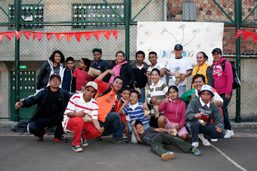 Jóvenes de Servitá en primera jornada de UPI. Foto Idipron.