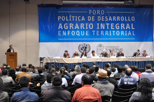 La asistencia al Foro Agrario fuer representativa. Al menos 1300 personas y medio millar de propuestas fueron recogidas. Foto Marcha Patriótica.